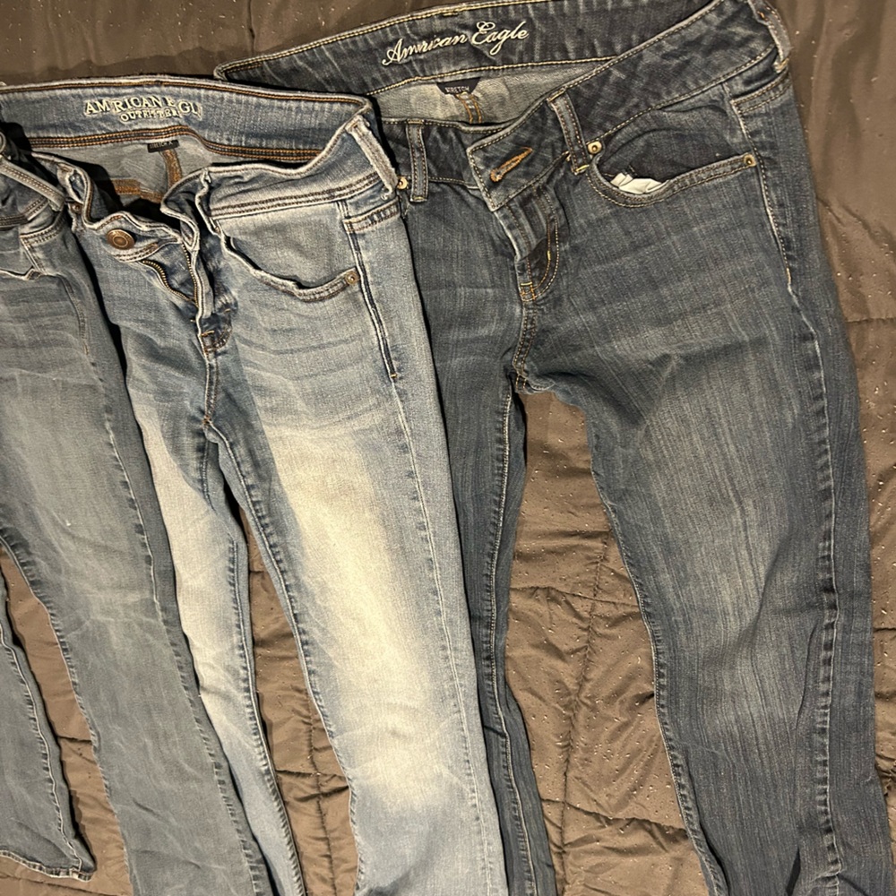 3 Pairs of American Eagle Jeans. Size 10 long. Boot Cut.
